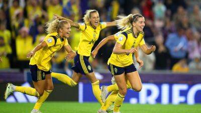 Stina Blackstenius - Linda Sembrant scores stoppage time winner to send Sweden to semi-finals against England - eurosport.com - Sweden - Belgium - Netherlands