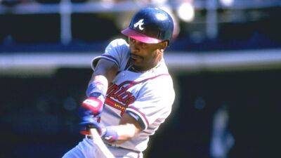 Former Atlanta Braves, Chicago Cubs outfielder Dwight Smith dies at 58