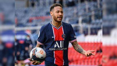 Neymar Says He Wants To Stay At Paris Saint-Germain