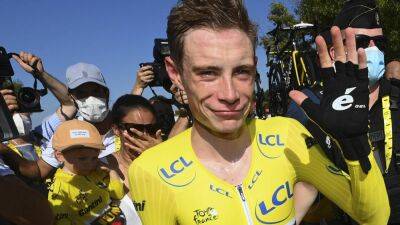 Jonas Vingegaard seals Tour de France victory with impressive time trial