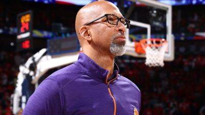 Report: Suns extend contract of coach Monty Williams