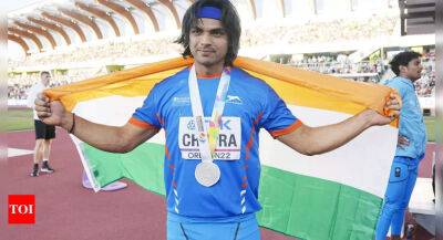 Neeraj Chopra - Jakub Vadlejch - Anderson Peters - Javelin thrower Neeraj Chopra wins silver medal to become only the 2nd Indian to win a medal at World Athletics Championships - timesofindia.indiatimes.com - Beijing - Czech Republic -  Tokyo - India -  Paris - Grenada