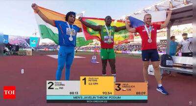 Jakub Vadlejch - Anderson Peters - Neeraj Chopra creates history, becomes first Indian ever to win silver at World Athletics Championships - timesofindia.indiatimes.com - Norway -  Doha - Czech Republic -  Tokyo - India -  Berlin - county Anderson - Grenada