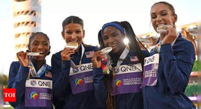 Elaine Thompson-Herah - World Athletics Championships: USA win women's 4x100m relay gold - timesofindia.indiatimes.com - Germany - Usa - Jamaica -  Eugene