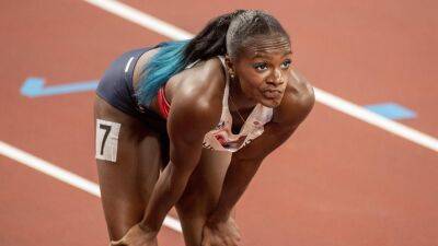 Dina Asher-Smith suffers mystery leg injury, Great Britain men claim bronze at World Athletics Championships