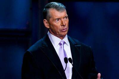 Vince Macmahon - Donald Trump - Wrestling boss Vince McMahon retires from WWE under cloud of controversy - news24.com