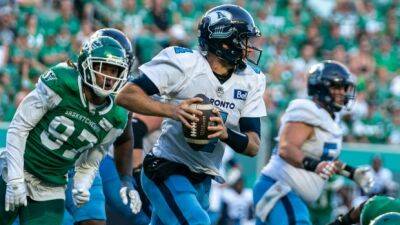 Argonauts rally in final quarter to blitz short-handed Roughriders - tsn.ca