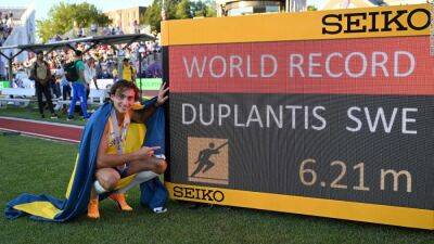 Armand Duplantis - Armand Duplantis breaks own world record for fifth time, as Team USA makes history - edition.cnn.com - Usa - state Oregon - county Harrison - Nigeria