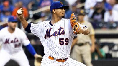 Mets' starting pitchers set franchise record during game vs Padres