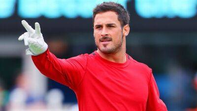 Longtime receiver Danny Amendola retiring from NFL