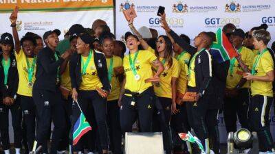 Fans show love as victorious South African women's soccer team returns