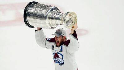 Nathan Mackinnon - Brad Marchand - Stanley Cup - Nova Scotia - MacKinnon bringing Stanley Cup home to Nova Scotia this summer — but not to Cole Harbour - cbc.ca -  Boston - county Hall - county Hill - state Colorado - county Crosby - county Halifax - county Cole