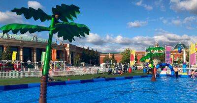 Summer Daze fair comes to The Trafford Centre with giant beach and splash park - manchestereveningnews.co.uk - Manchester