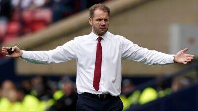 Robbie Neilson rewarded for ‘tremendous hard work’ with new Hearts contract