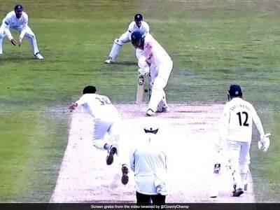 Adam Lyth - Watch: Pakistan Pacer's Searing Delivery Rattles Yorkshire Batter's Stumps In County Championship - sports.ndtv.com - Pakistan - county Essex