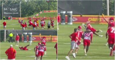 Patrick Mahomes - Travis Kelce - Mike Tomlin - JuJu Smith-Schuster makes insane diving catch at during Kansas City Chiefs training camp - givemesport.com -  Kansas City - county Hill