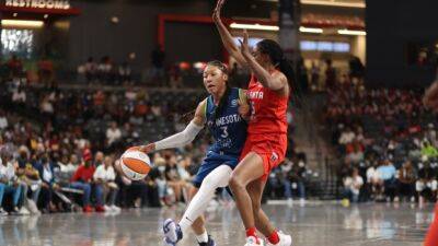 Powers scores 25 to help Lynx cruise past Dream