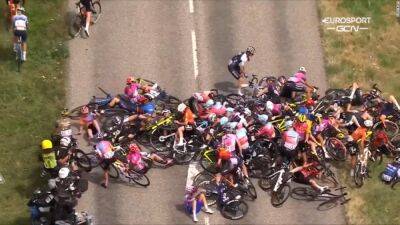 Tour de France Femmes: Spectacular Stage 5 crash leaves rider needing hospital treatment - edition.cnn.com - France - Denmark - Italy