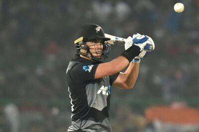 James Neesham - Black Caps thrash Scotland to seal T20 series - news24.com - Scotland - New Zealand