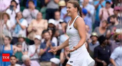 Niemeier dumps home favourite Watson out of Wimbledon - timesofindia.indiatimes.com - Germany