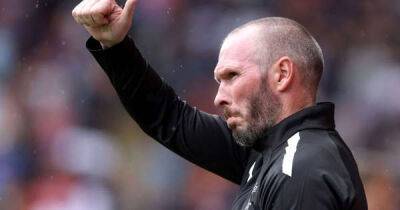 Michael Appleton issues opening day checklist as Blackpool take on Reading