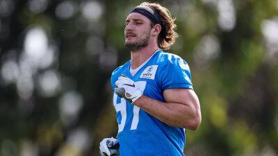 Chargers’ Joey Bosa says Derwin James ‘doing the right thing' by not practicing