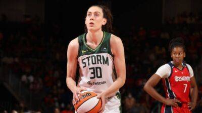 Breanna Stewart - Tina Charles - Storm clinch playoff berth with win over Mystics - tsn.ca - Washington -  Seattle -  Washington - state Connecticut