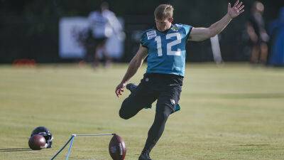Jaguars waive kicker Andrew Mevis after missed field goal hits ex-Cowboys coach