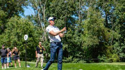 Henrik Stenson overcomes 'emotional' week to lead on LIV Golf debut at Bedminster