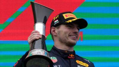 Max Verstappen - Lewis Hamilton - Christian Horner - George Russell - Sergio Perez - Charles Leclerc - Carlos Sainz-Junior - Verstappen rallies to eighth win of F1 season at Hungarian GP - tsn.ca - Hungary -  Hamilton
