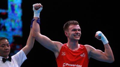 Lewis Richardson one win away from Commonwealth medal after beating back trouble