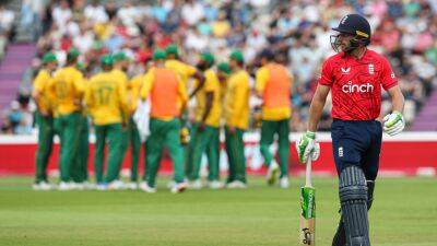 South Africa win T20 decider as Jos Buttler’s England are bowled out for 101