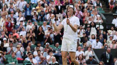 Wimbledon: Jannik Sinner into quarter-finals after seeing off Carlos Alcaraz