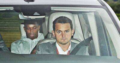 Lisandro Martínez - Tyrell Malacia - Tyrell Malacia arrives for Manchester United medical - manchestereveningnews.co.uk - Manchester - Netherlands - Australia - Thailand - county Christian -  Bangkok