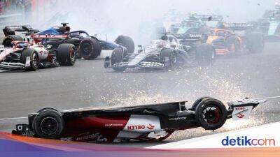 Sebastian Vettel - Esteban Ocon - Alex Albon - Alfa Romeo - Zhou Guanyu - Halo Selamatkan Nyawa Zhou dalam Kecelakaan Horor di GP Inggris - sport.detik.com - China