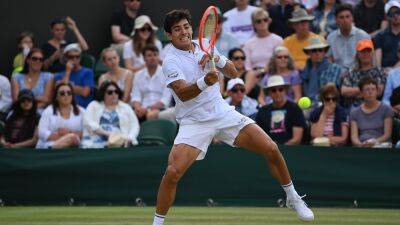 Cristian Garin rallies to beat Alex de Minaur in epic battle