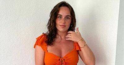 ITV Corrie star Ellie Leach stuns in orange mini dress as she finds her perfect holiday colour