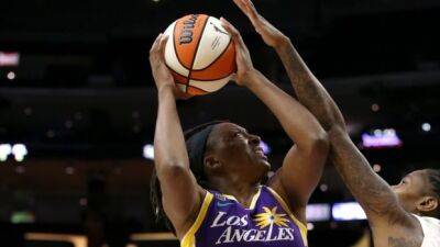 Ogwumike scores 23 as Sparks hold off Mercury for 3rd straight win