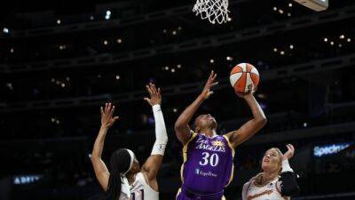 Ogwumike leads Sparks past Mercury for third straight win