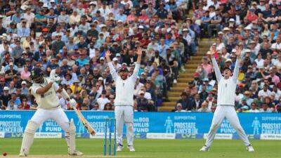 Jonny Bairstow - Vikram Rathour - "Pretty Ordinary Day As Far As Batting Is Concerned": India Batting Coach Vikram Rathour On Team's Showing On Day 4 - sports.ndtv.com - India