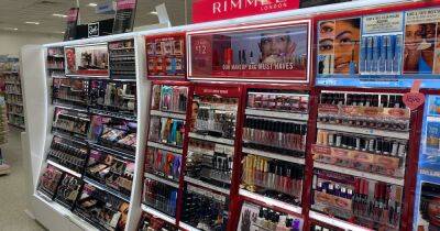 Huge £30 beauty bundle ‘great for travelling’ slashed to lowest ever price in Boots sale