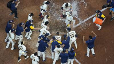 Brewers rally to beat Cubs behind Victor Caratini's walk-off home run - foxnews.com -  Chicago -  Milwaukee