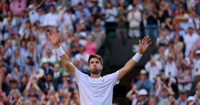 Wimbledon 2022: Norrie battles, breaks down then admits: "I was lucky"