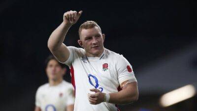 England's Underhill in the frame to start against Wallabies