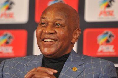 Amakhosi founder Kaizer Motaung to receive honorary doctorate from UCT - news24.com - South Africa -  Cape Town -  Atlanta