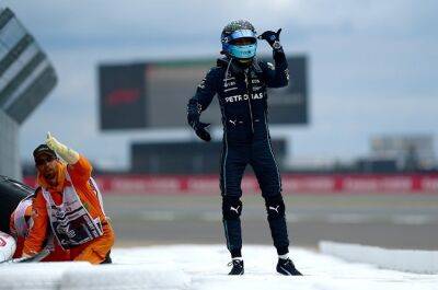 George Russell - Pierre Gasly - Alex Albon - Russell's impressive 2022 run ends after exiting F1 car to check on Guanyu's condition - news24.com - Britain - China - Austria - county Williams