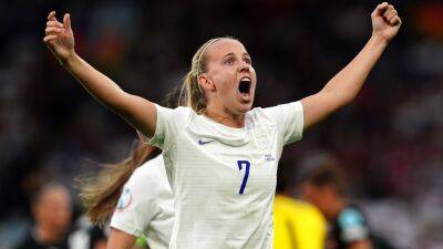 Beth Mead scores winner as England start home Euros with win over Austria
