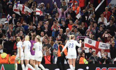 Leah Williamson - Fran Kirby - England offer record crowd glimpse of new dawn for women’s football - theguardian.com - Austria - Georgia
