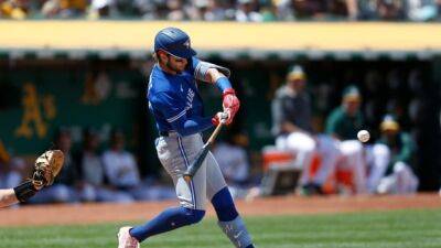 Bichette's 8th-inning solo shot lifts Blue Jays to win over Athletics, snap 5-game losing streak