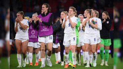 Fran Kirby - Lauren Hemp - Manuela Zinsberger - Ellen White - Sarina Wiegman - Euro 2022: Record Crowd Sees England Women Off To Winning Start - sports.ndtv.com - Manchester - Netherlands - Austria